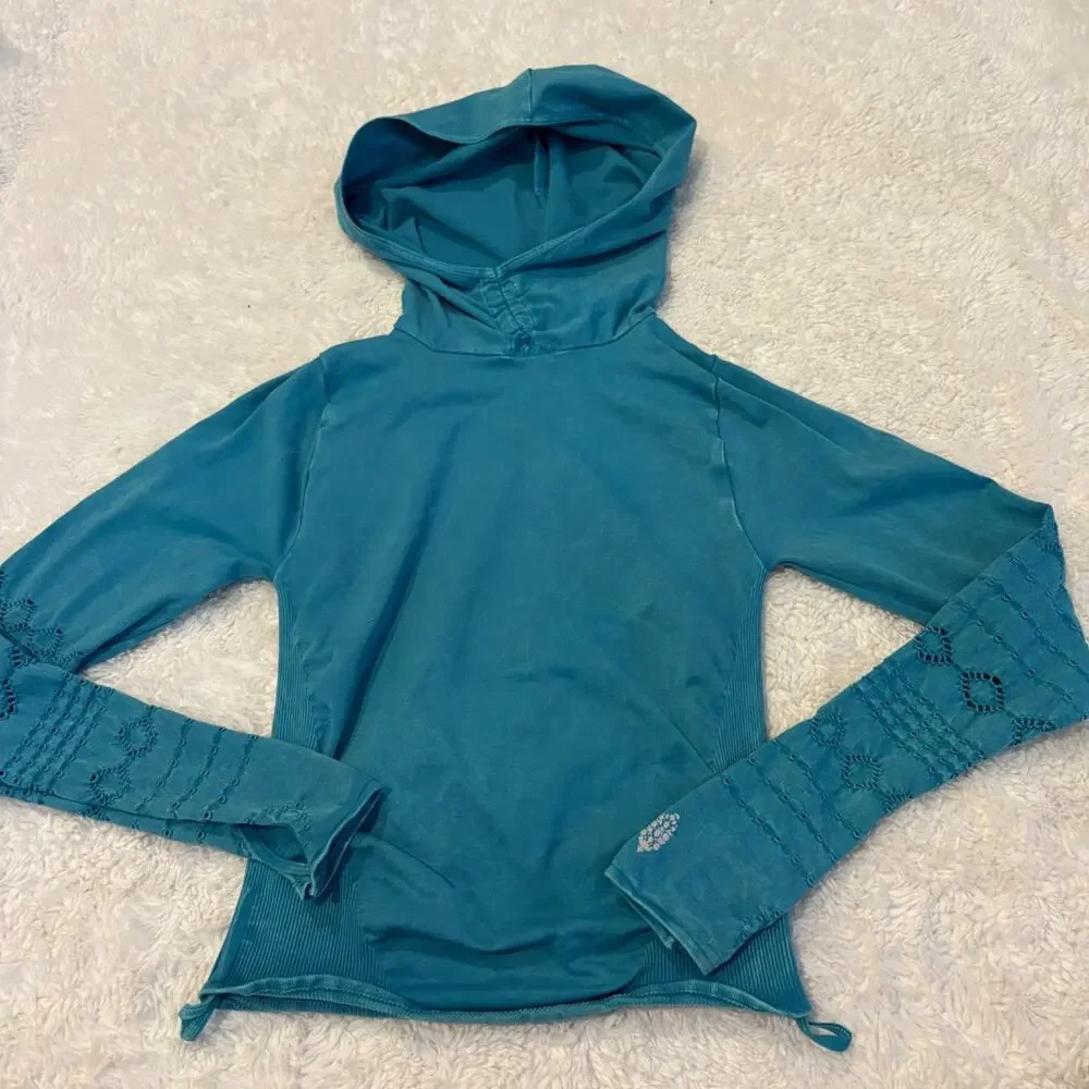 FP Movement Womens Good Karma Hoodie Blue Sz XS/S Preppy Workout Yoga Casual3